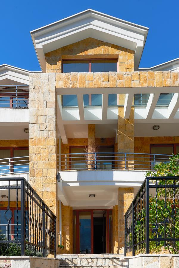 Apartments Residence Portofino Котор Екстериор снимка