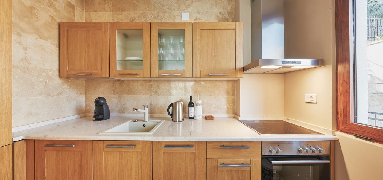 Apartments Residence Portofino Котор Екстериор снимка